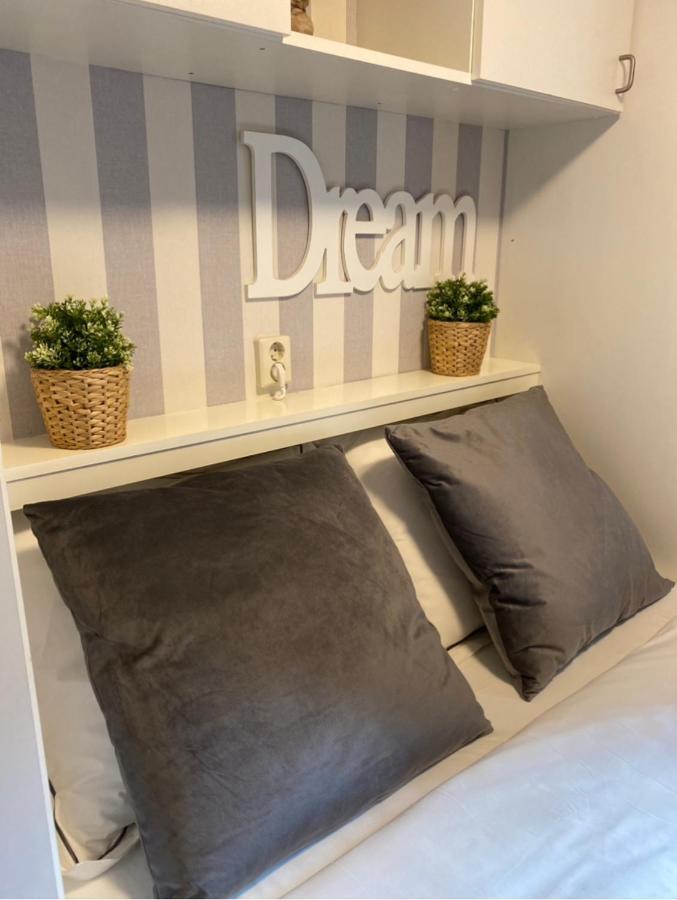 Luxe Chalet Met Prachtig Terras Op De Veluwe , Veel Privacy Hoenderloo Exterior foto